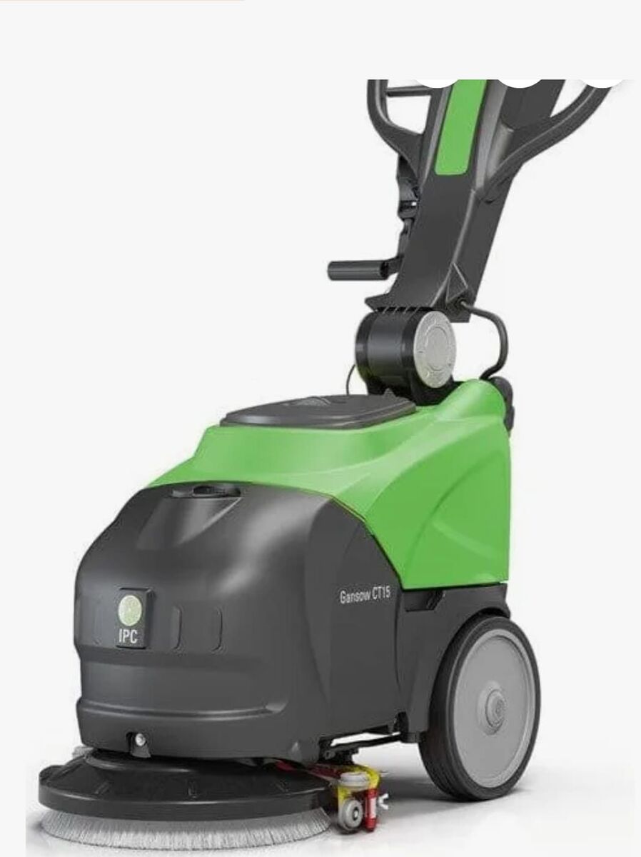 Scrubber on clean mat surface